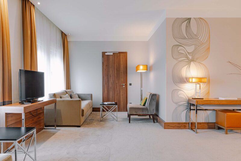 Reichshof Hamburg Junior Suite